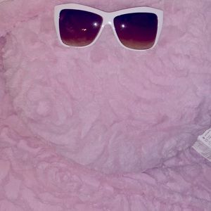 Retro styled, Carlos by Carlos Santana white sunglasses